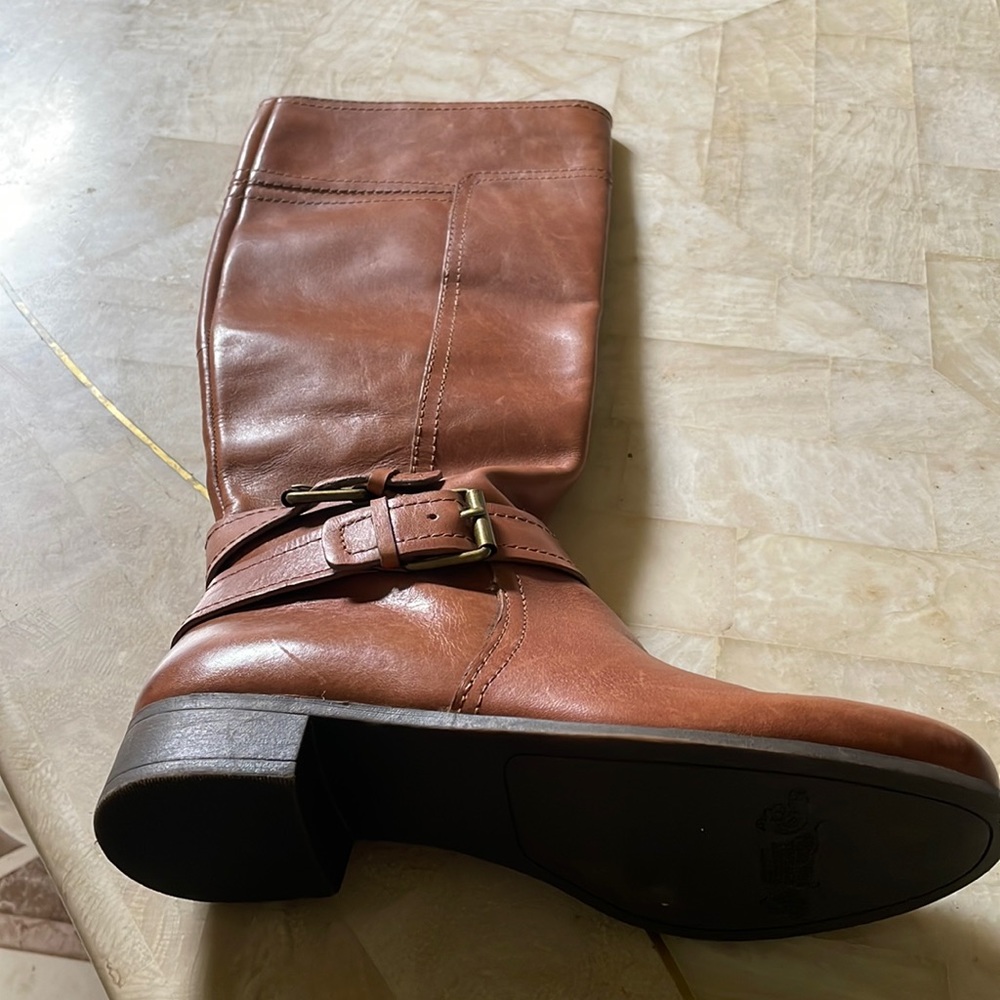NINE WEST VINTAGE AMERICAN VASHIZA BOOT 6M